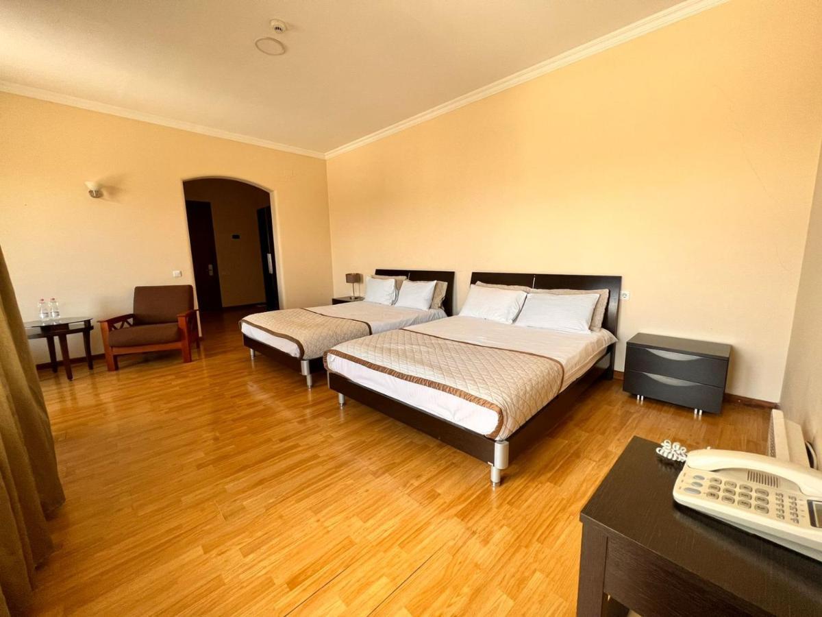 Hotel Beaumonde Garden 第比利斯 外观 照片