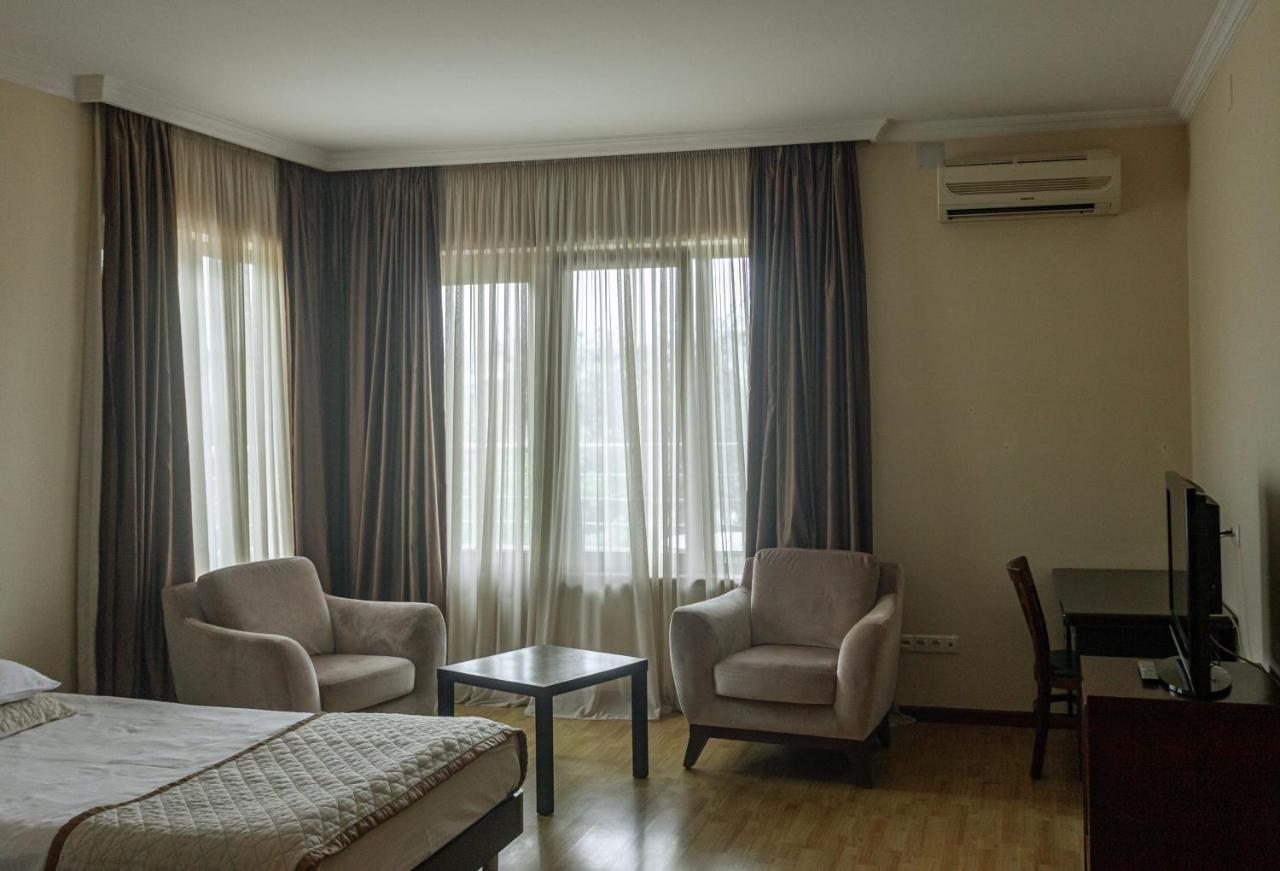 Hotel Beaumonde Garden 第比利斯 外观 照片