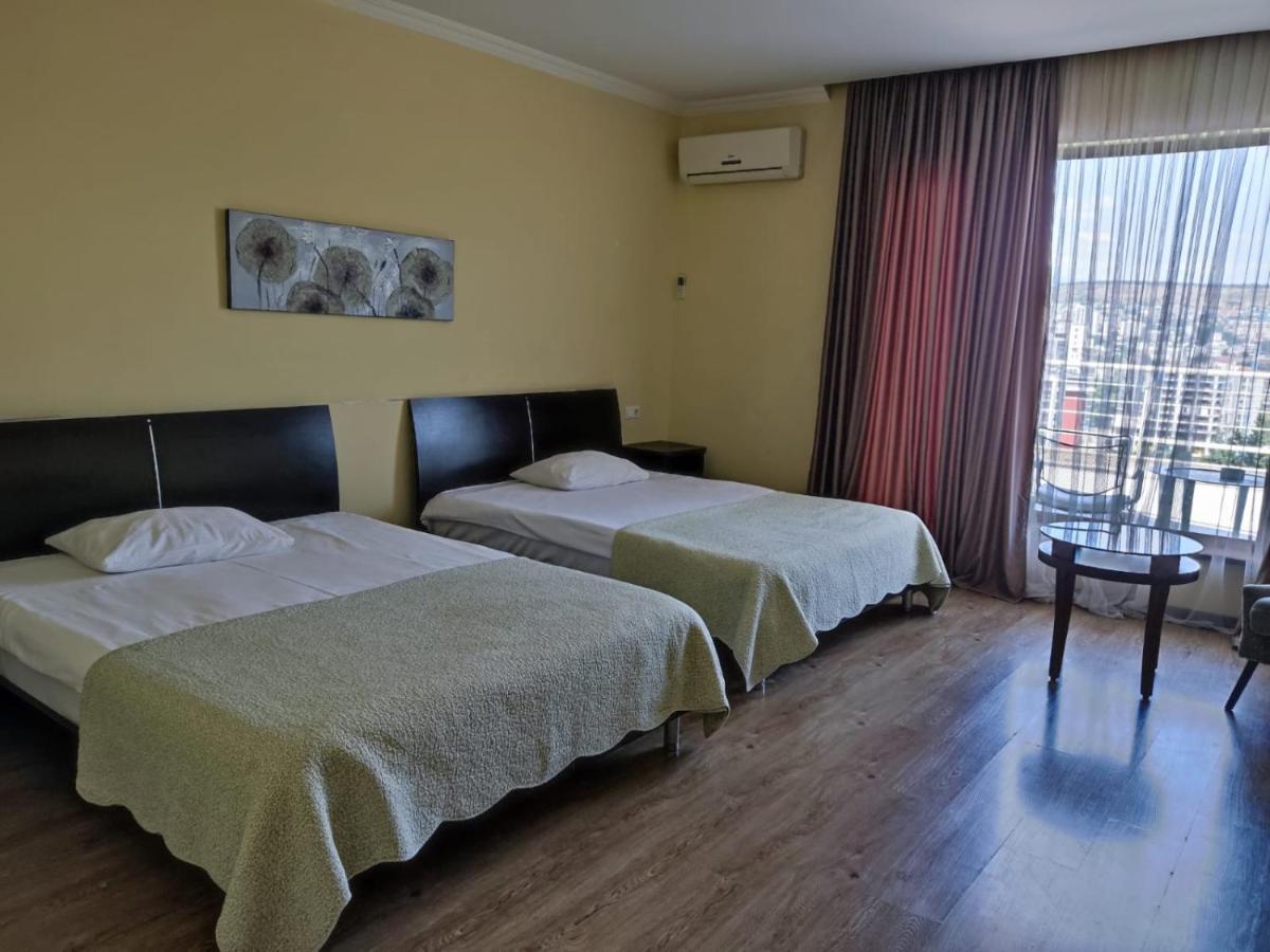 Hotel Beaumonde Garden 第比利斯 外观 照片